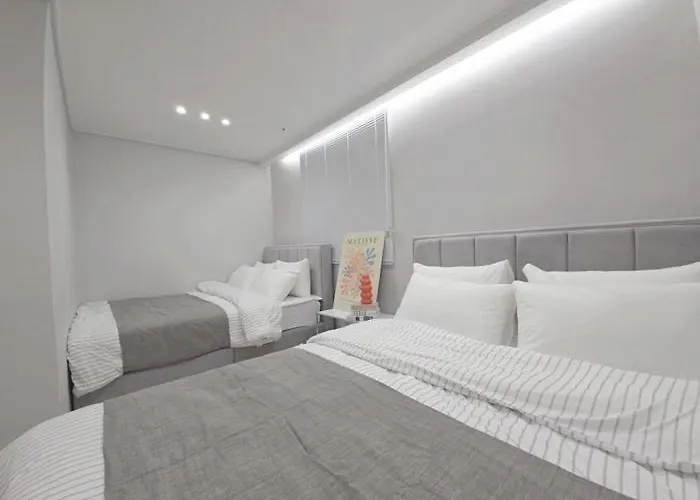 Apartamento 61 서면, 전포사잇길 감성스테이 # 빔프로젝터 영화관 #